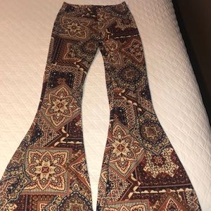 Super stretchy bell bottom pants